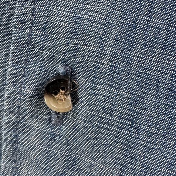 Peter Millar Summer Chambray Shirt Men’s XL Blue Long Sleeve Button-Down Collar - Picture 10 of 10